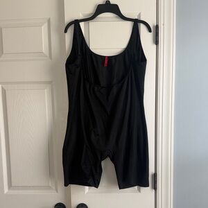 SPANX Elegant Black Shapewear